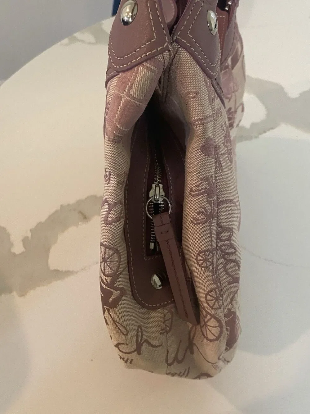 Vintage Y2K Coach Soho Lynn Hobo Bag
